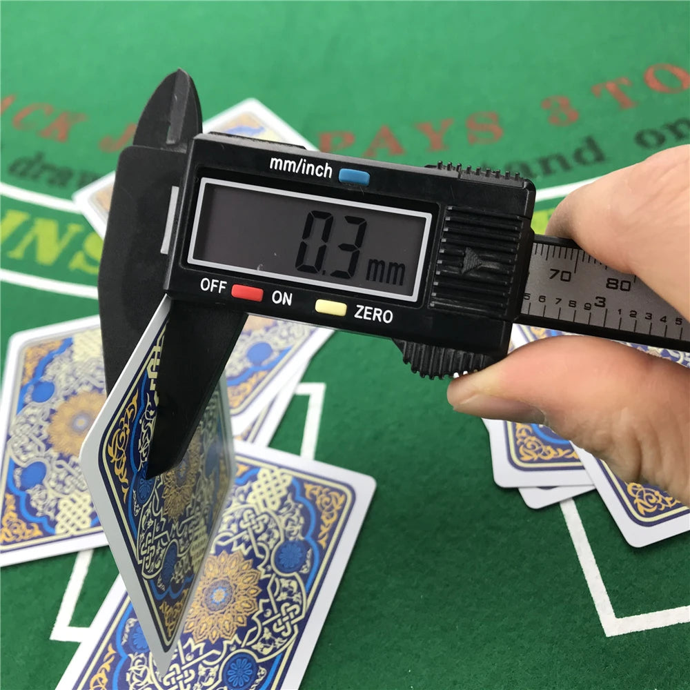 Playing Cards Plastic Baccarat Texas Hold'em Poker 58mm(2.28inch)*88mm(3.46inch) PVC Pokers Board Game Waterproof Wearable Card