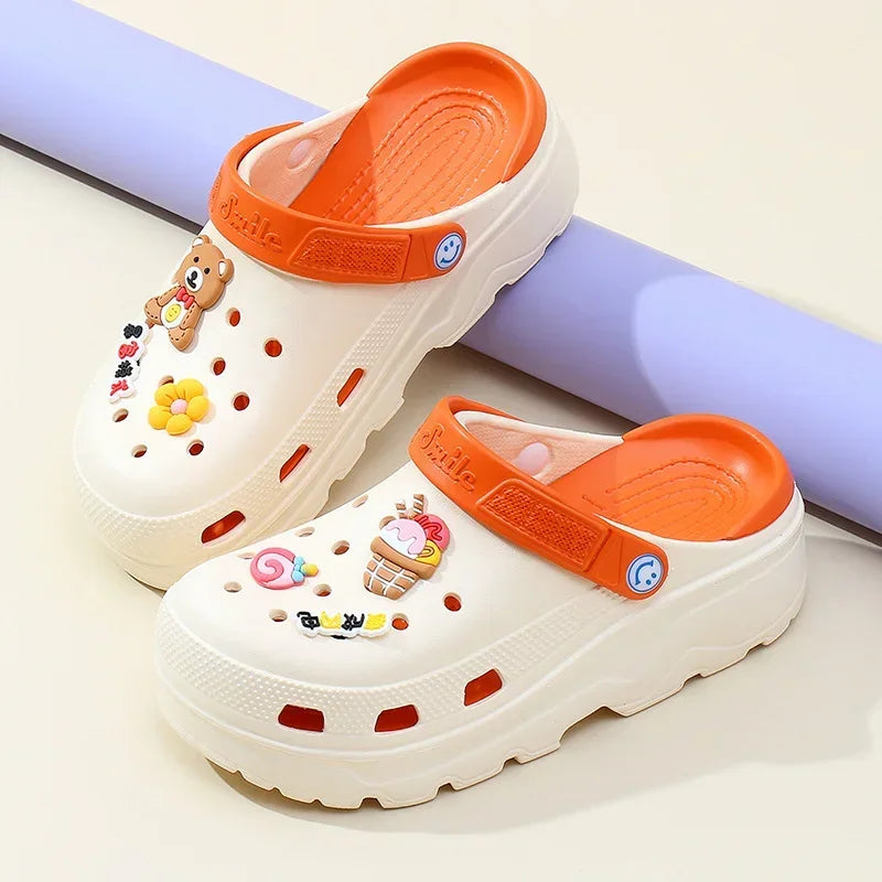 Носить повышенную нескользящую обувь на высоком каблуке Hole Shoes Beach Sandals Домашняя обувь Новые тапочки на толстой подошве Женские Sandalias Mujer