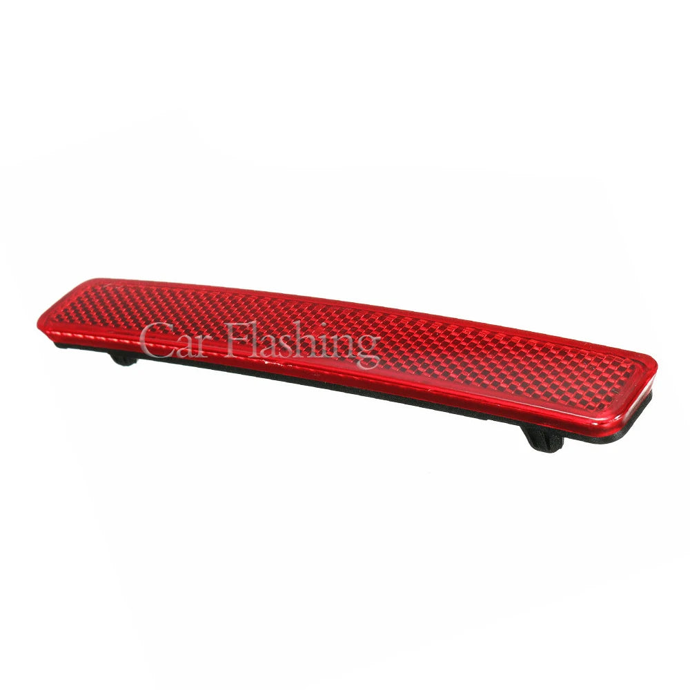 Car Flashing Left Right Rear Bumper Reflector For VW Transporter/Caravelle T5 2003-2011 7E0945105 7E0945106 Car Accessories