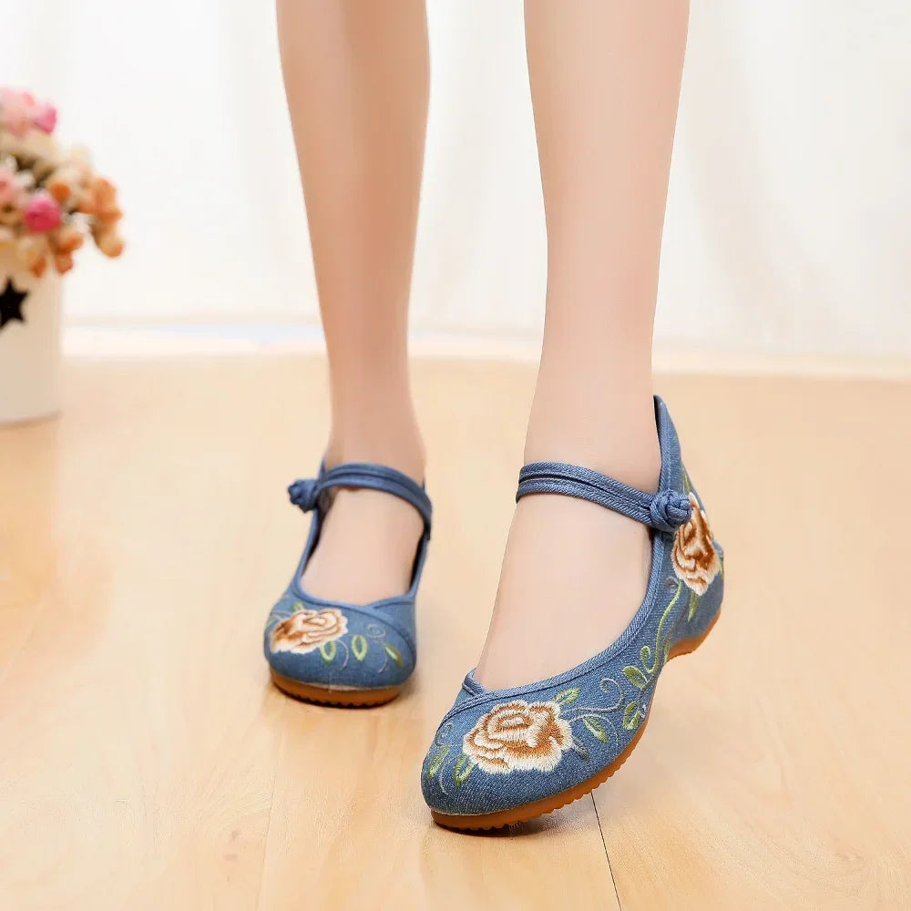 Casual Shoes for Women Fashion Vintage Elegant Ethnic Style Embroidery Streetwear Chinese Style Women's Shoes Summer New