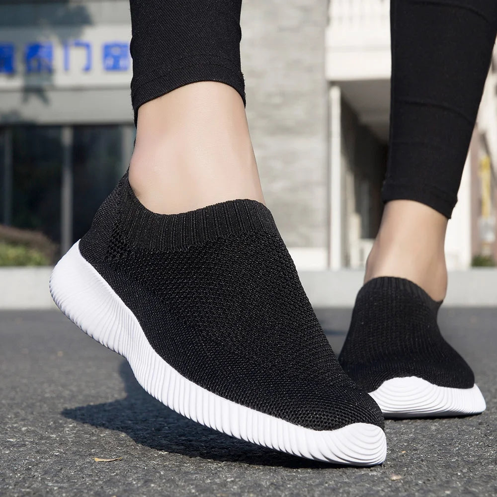 2024 Spring Women Shoes Knitting Sock Sneakers Women Flat Shoes Casual Breathable Sneakers Flats Walking Shoes for Women