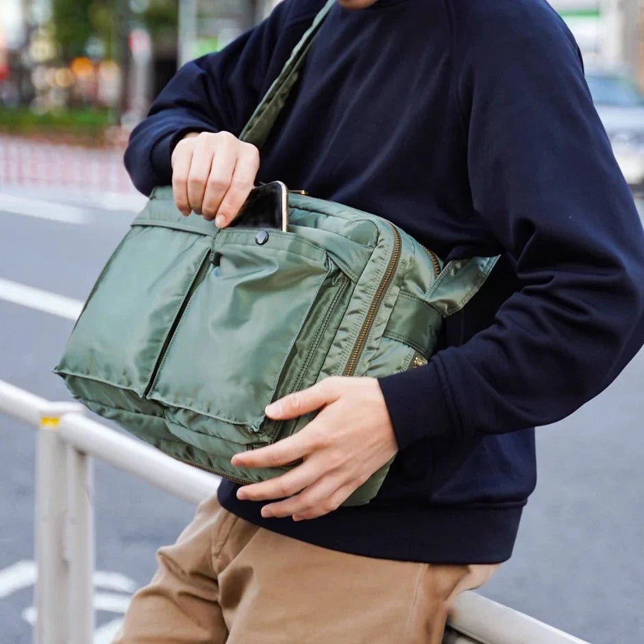 2024SS Japanese Style Classic Men Crossbody Bag Oversized Fanny Pack Waterproof Nylon Cloth Men Single Shoulder Bag Sling Bags