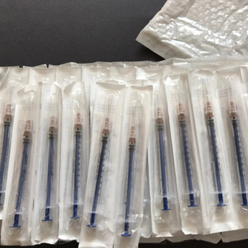 Laboratory Dedicated 1/2/5ml Plastic Disposable Syringe with Needle Individually Packaged Refill Measurement Solution for Pets