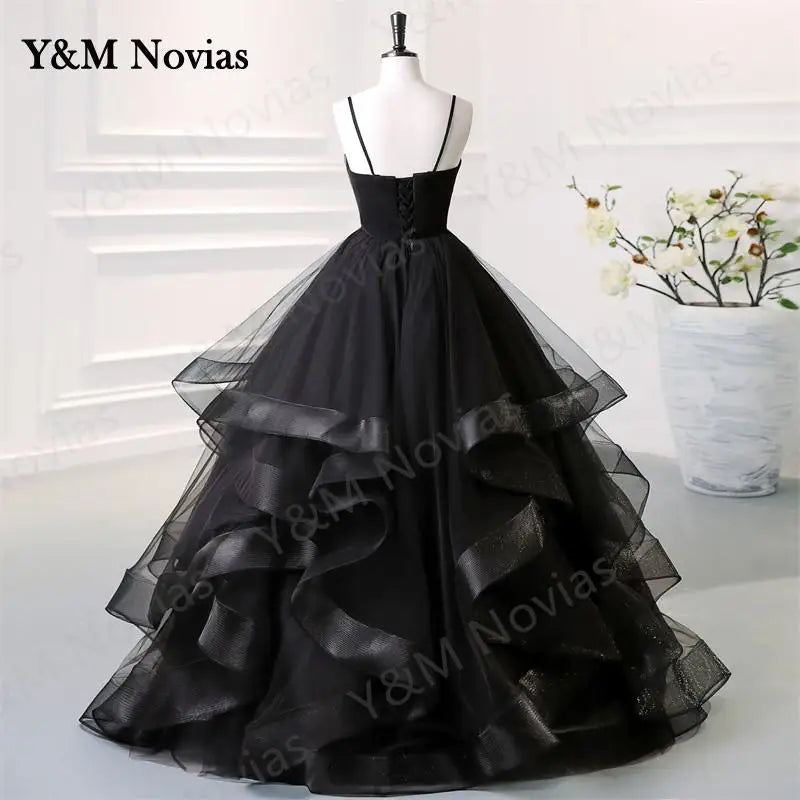 Y&M Novias Black Quinceanera Dresses Ruffles Sweetheart Spaghetti Straps Sweet 15 Girls Princess Dress Vestidos De Quinseanera